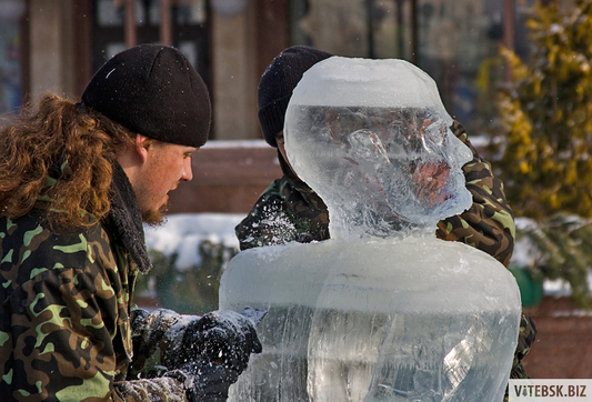 Ледяные скульптуры в Витебске