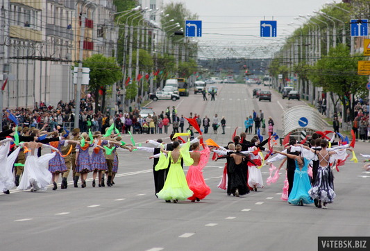 В Витебске отметили День Победы. Фото Антона Супрановича