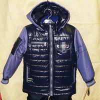 Зимние куртки в магазине Котофей