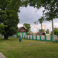 Частные дома в Билево вдоль Московского проспекта.Фото Сергея Мартиновича