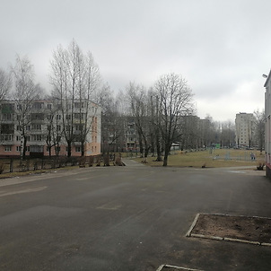 Окрестности 33-й школы. Фото Сергея Мартиновича