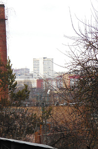 Вид на многоэтажку с улицы Карла Маркса. Фото Сергея Мартиновича