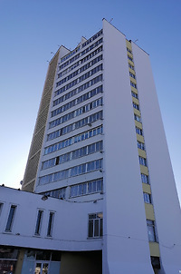 Высотный дом на площади Победы. Фото Сергея Мартиновича