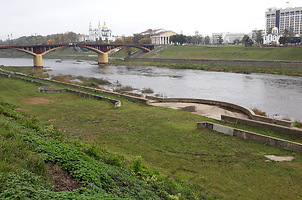 Набережная Двины на правом берегу. Фото Сергея Мартиновича