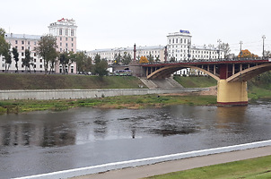 Набережная Двины на правом берегу. Фото Сергея Мартиновича